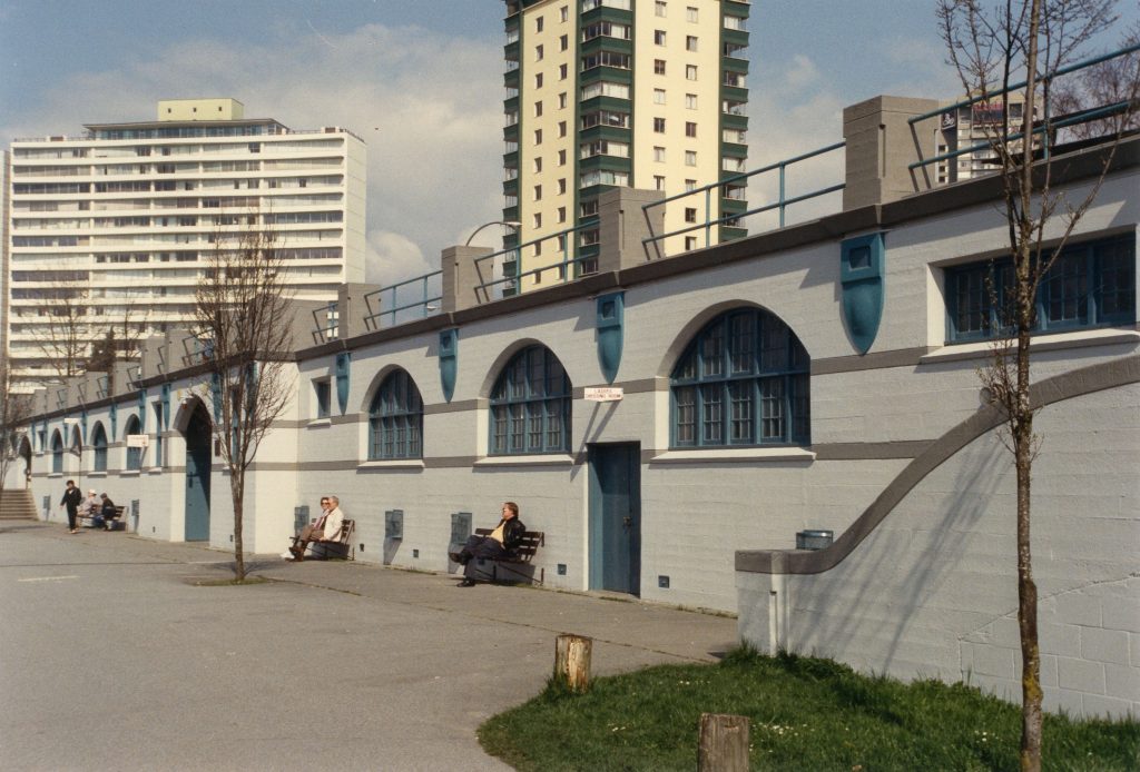 English Bay Bathhouse after repainting, 1986 or 1987. Reference code: COV-S477-3-F111-: CVA 775-13.1