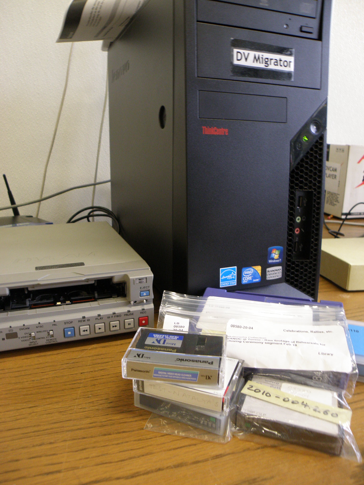 DV Migrator and DVCAM player DV Migrator and DVCAM player