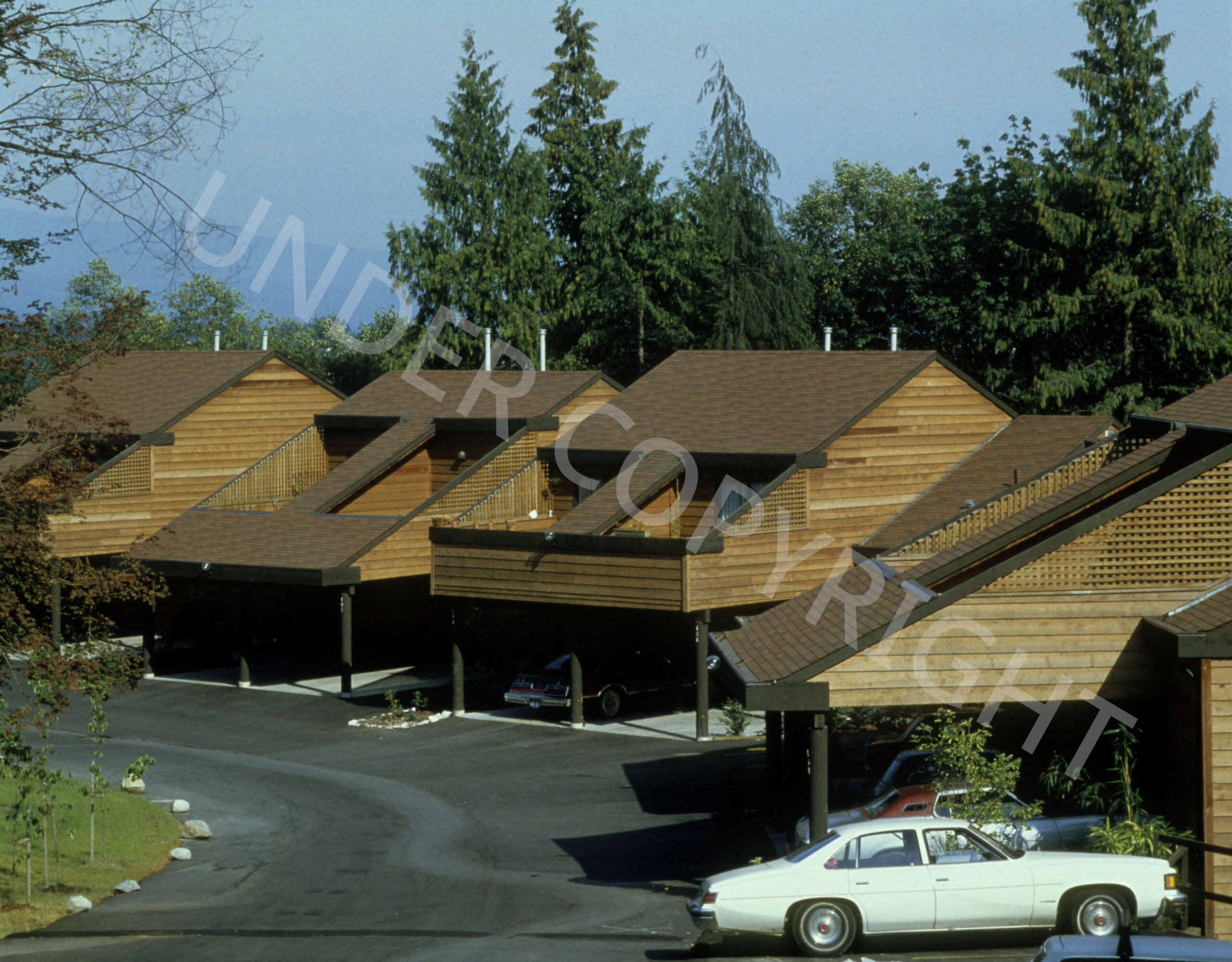 Easthill townhouses, Port Moody, BC. Reference code: AM1672-S1-F137 : 2013-031.1462, Dick Busher, photographer
