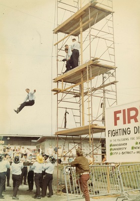 Demonstration at the PNE outdoor theatre, 1967. Reference code: COV-S280-: CVA 354-311