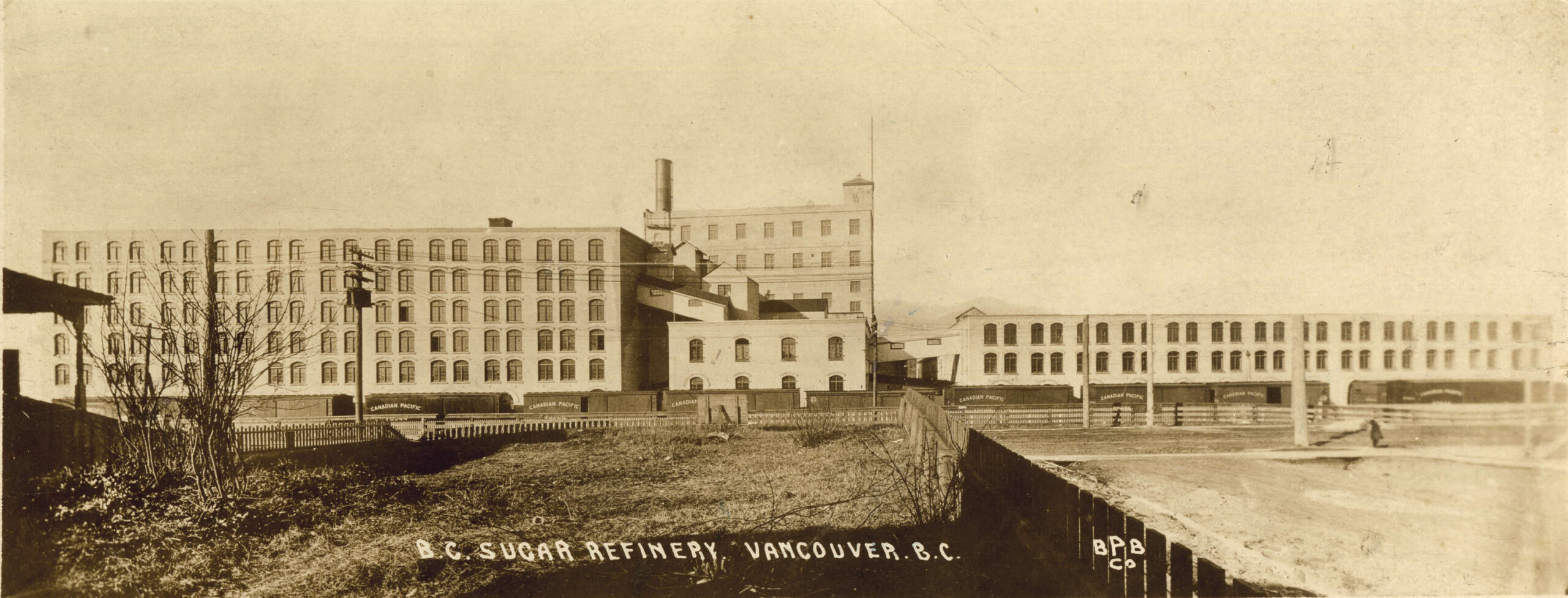 BC Sugar Refinery, Vancouver, B.C., ca. 1910. Reference Code: AM1592-1-S5-F016-: 2011-092.2124
