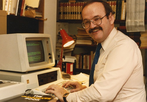 Chuck Davis in front of his computer. Reference code: AM1600-S12